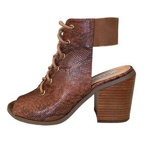 Steve Madden 7 Brown Snake Skin Print  Peep Toe  Block Heels Shoes EUC